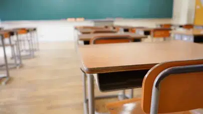 Yarın öğretmenler grev yapacak mı? Cuma günü ders işlenecek mi, hangi sendikalar grevde?