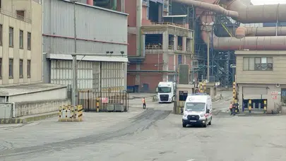 Kocaeli'de fabrikada yüksekten düşen 3 işçi yaşamını yitirdi