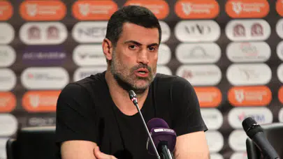 Volkan Demirel'den maç sonrası açıklamalar : Türk futbolu neden gelişmiyor diyorsak hakemlerin bunda çok büyük payı var
