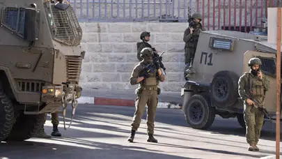 İsrail ordusu 60'tan fazla Filistinliyi gözaltına aldı