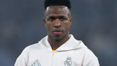 Vinicius Junior'a 'maymun' diyen Prestianni'ye UEFA'dan ceza
