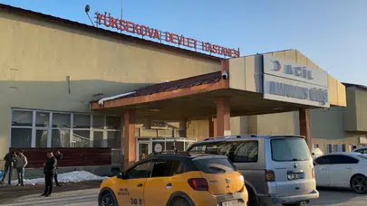 Hakkari'de 12 öğrenci zehirlenme şüphesiyle hastanelik oldu