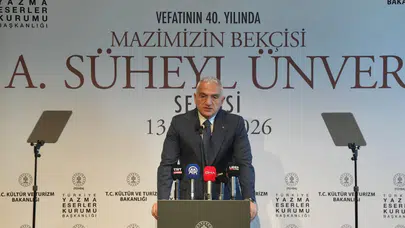 Bakan Ersoy 'Mazimizin Bekçisi Ahmet Süheyl Ünver Sergisi' açılışında