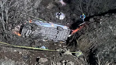 Malatya'da işçi servisi şarampole devrildi : 2 ölü, 10 yaralı