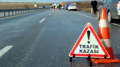 İstanbul Şişli'de otomobil bariyerlere çarptı : 3 kişi yaralandı