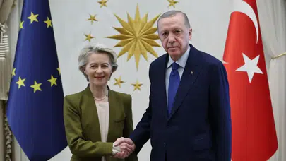 Cumhurbaşkanı Erdoğan, AB Komisyonu Başkanı ile görüştü