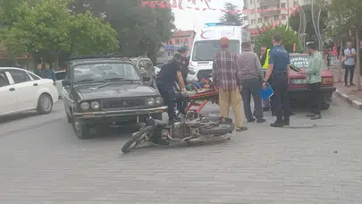 Kütahya'da otomobille çarpışan motosikletteki 2 kardeş yaralandı