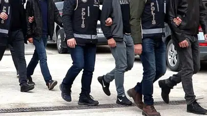 Kocaeli'de kaçak tütün operasyonu : 54 bin makaron ele geçirildi