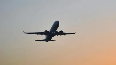 Bayramda iç hat uçak biletleri cep yaktı