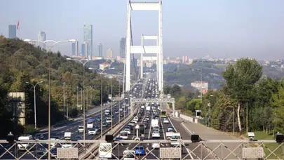 Bayramda köprü, otoyol ve toplu taşıma ücretsiz oldu