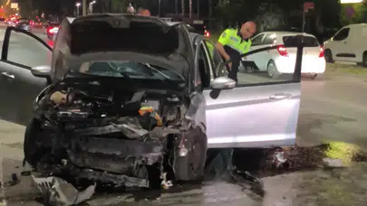 Otomobil hurdaya döndü, sürücü yara bile almadı