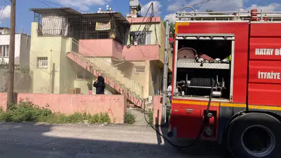 Dörtyol'da ev yangını : İtfaiye alevleri büyümeden söndürdü