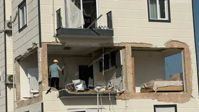Antalya Serik'te bir evde tüp patladı : 1 kişi yaralandı