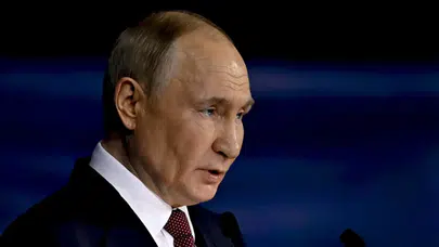 Rusya Devlet Başkanı Putin, Çin'in başkenti Pekin'e geldi