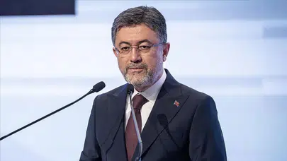 Bakan Yumaklı, Yalova'da geofit bahçelerini inceledi : Yılda 2 milyar adet süs bitkisi üretiyoruz