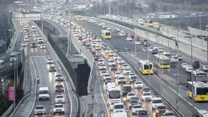 İstanbul'da trafik yoğunluğu yüzde 85