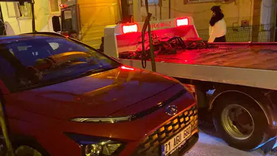 Zonguldak'ta iki araç çarpıştı : 2 kişi yaralandı