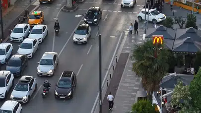 Kadıköy'de motosiklet sürücüsü ekiplerden kaçamadı