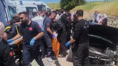 Batman'da otomobil istinat duvarına çarptı : 5 kişi yaralandı