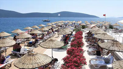 Lahmacun 30 euro , hamburger 42 euro