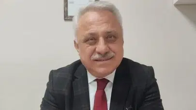 Bursa siyasetinden acı haber : Eczacı Ayhan Özbek hayatını kaybetti
