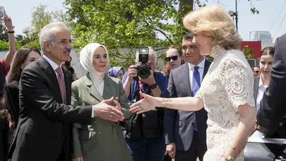 Kraliçe Mathilde İstanbul Deniz Müzesi'ni ziyaret etti