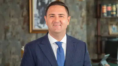 Umut Akdoğan kimdir, kaç yaşında ve nereli? Hangi partide görev yapıyor?