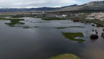 Kura Nehri taştı, Ardahan Ovası göle döndü