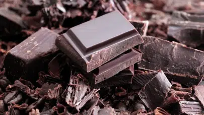 Uzmanlar açıkladı : Bitter çikolata iyi uyumanıza yardımcı olabilir