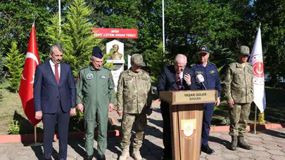 Cumhurbaşkanı Erdoğan, Edirne'de telefonla Mehmetçiklerle bayramlaştı