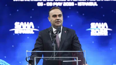 Bakan Kacır'dan Avrupa'ya çözüm ortağı Türkiye çağrısı
