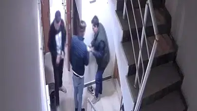 Esenyurt’ta boş binada uyuşturucu ticareti : Ayakkabıya saklayıp satarken yakalandılar