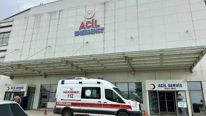 Kastamonu'da feci kaza : Halk otobüsünün altına giren motosiklet sürücüsü öldü