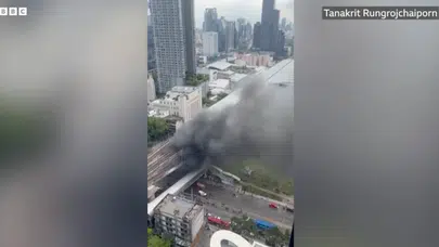Bangkok’ta yük treni ile otobüsün çarpışması sonucu 8 kişi hayatını kaybetti