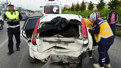 Kırıkkale'de iki otomobil çarpıştı : Kazada 7 kişi yaralandı