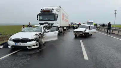 Şanlıurfa'da zincirleme trafik kazası : 2 ölü, 2 yaralı