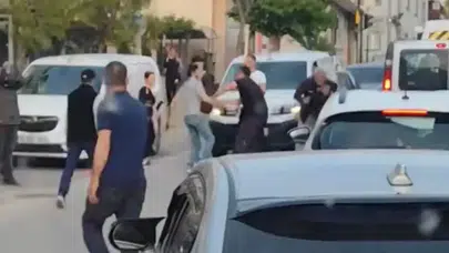 Bursa'da trafikte kavga : Döner bıçağı çıkardılar