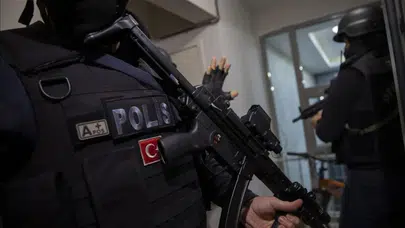 İstanbul’da MLKP’ye finans operasyonu : 4 şüpheli hakkında gözaltı kararı