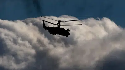 Erzurum Karayazı’da askeri helikopter yoğun yağışa yakalandı