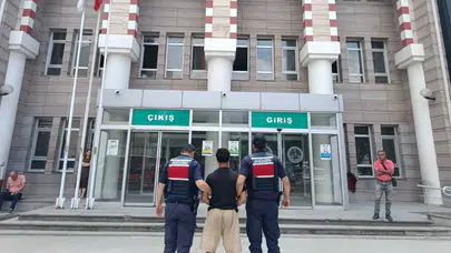 Aydın Kuşadası'nda göçmen operasyonu : Jet-ski ile kaçan şüpheli yakalandı