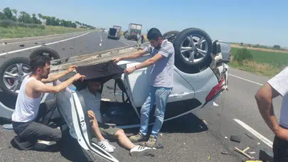 Tekirdağ'da otomobiller çarpıştı : 3 yaralı