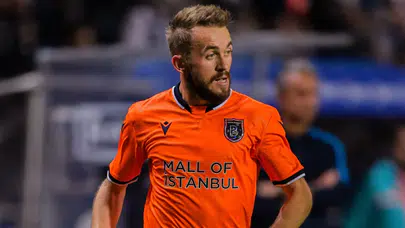 Edin Vişça, yeniden Başakşehir'e döndü!