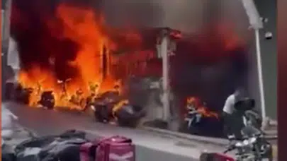 Fatih Balat'ta tamirhane yangını
