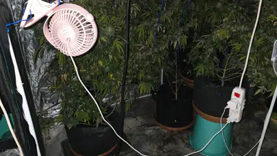 Eskişehir'de uyuşturucu operasyonu : 10 kişi tutuklandı