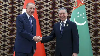 Cumhurbaşkanı Erdoğan, Türkmenistan Milli Lideri ile görüştü