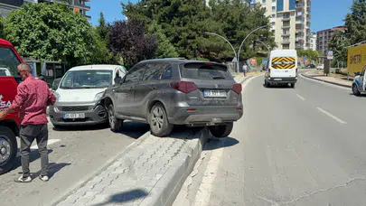 Samsun'da SUV ile hafif ticari araç çarpıştı, 2 kişi yaralandı