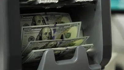 İstanbul serbest piyasada Dolar ve Euro fiyatlarqı