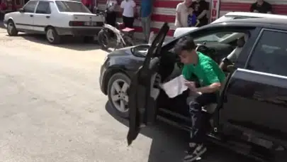 Adana'da YKS'ye son dakika yetişen aday el frenini çekmeyi unutup salona koştu