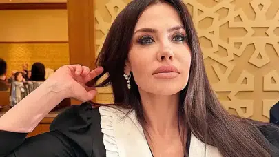 Şarkıcı Lara'dan şaşırtan karar! 3 yıllık evliliği bitiyor