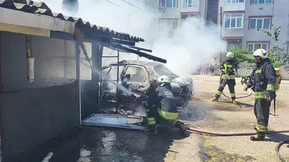 Tekirdağ Muratlı'da yangın : Otomobil kullanılamaz halde